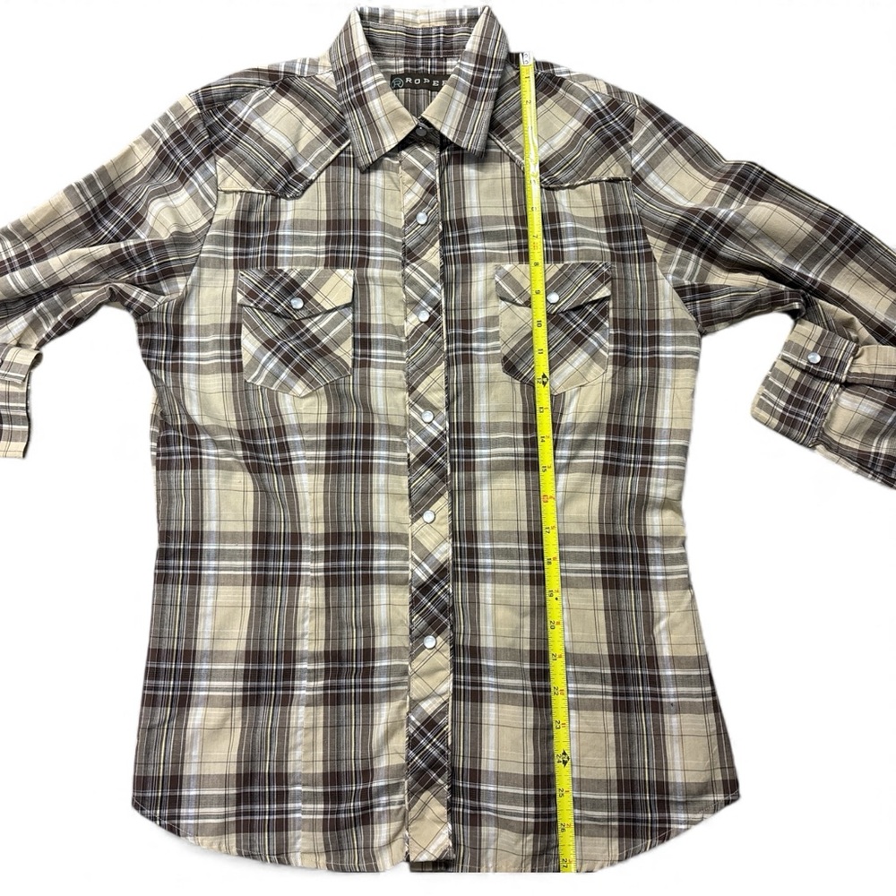 Roper Women’s Beige Plaid Snap Shirt, size medium - Picture 6 of 9